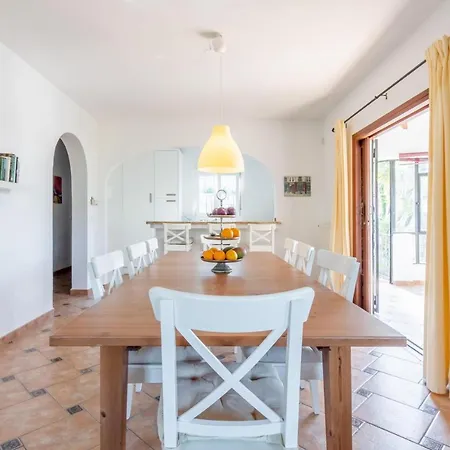 Villa Fantastisic - Great Location