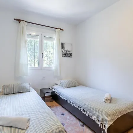 Villa Fantastisic - Great Location